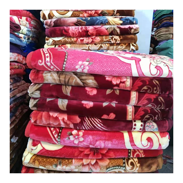 lowest Prices Of fashion Used Clothes Blankets And Carpets in bales