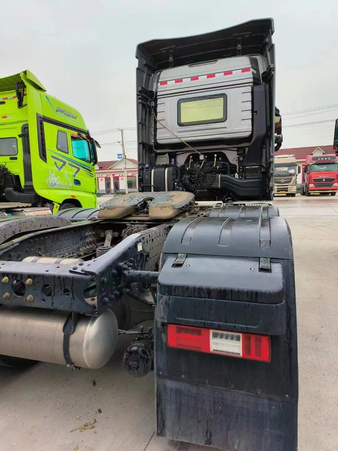Second Hand Foton 6x4 Galaxy Tractor Truck для продажи Подержанный автоматический 10 Wheeler грузовик головка