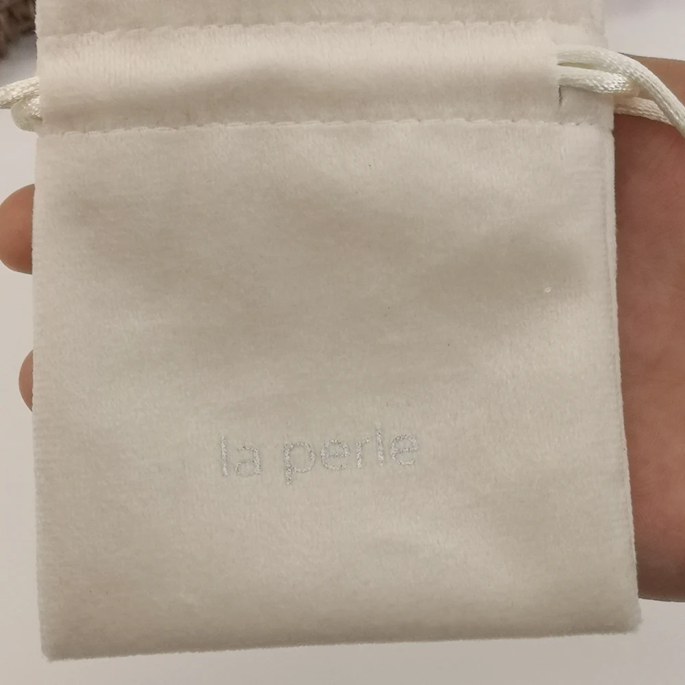 Luxury white velvet pouch wholesale custom logo drawstring bag for jewelry