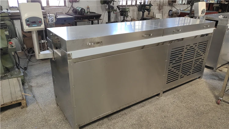 2023 table top mini chocolate enrobing coating machine small chocolate making line for bar wafers biscuit production