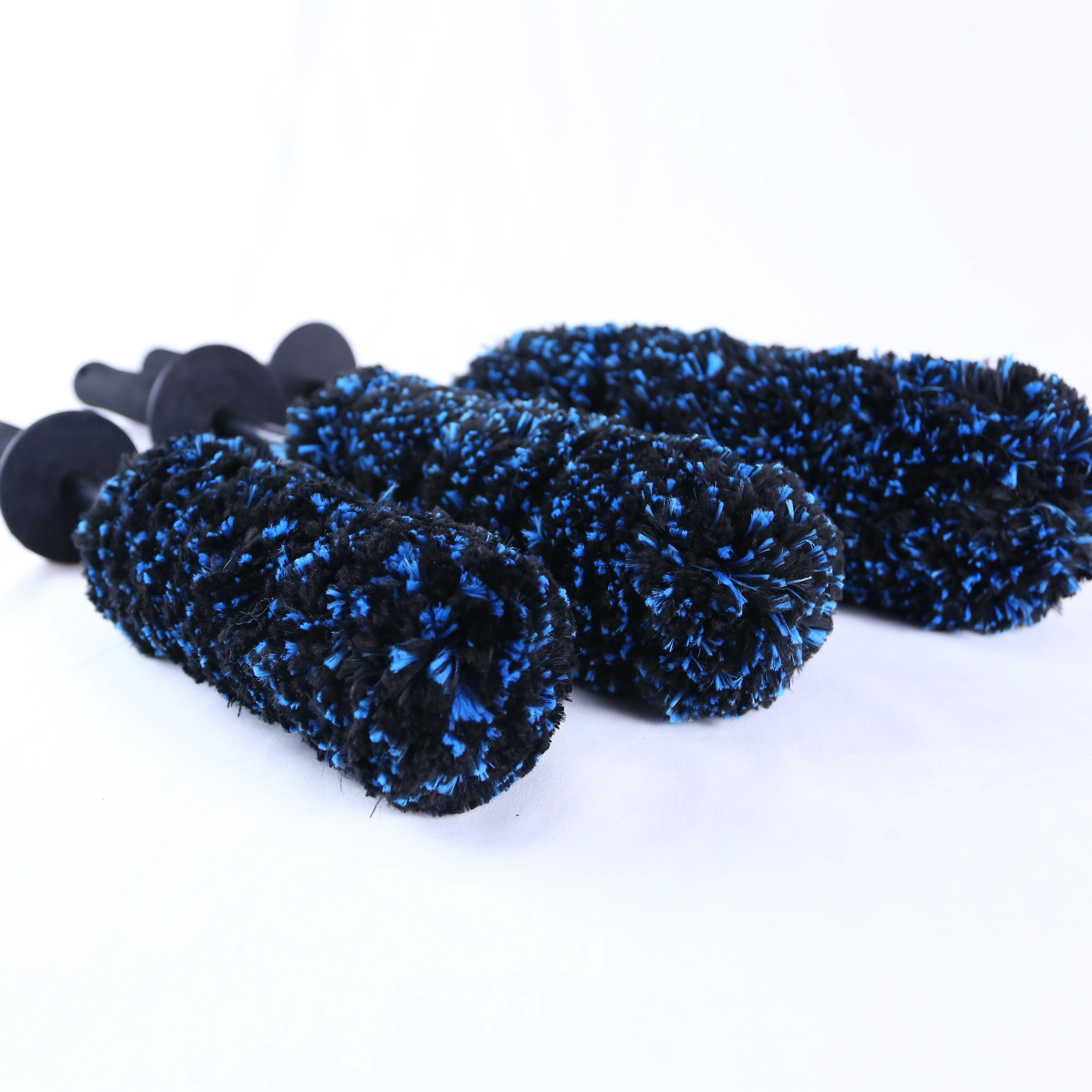 2022 New Car Washing Equipment Soft Microfiber Medium Brushes With Handle For All Cars