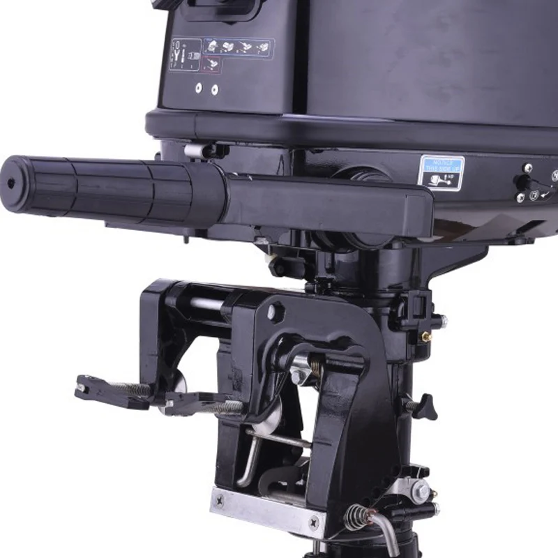 Outboard position  2 stroke 6hp water cooled  fuel boat engine