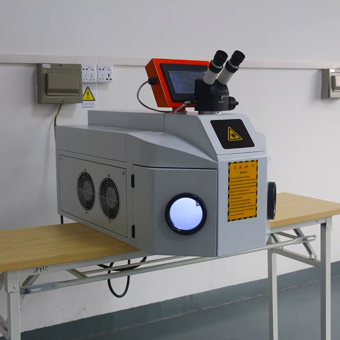 Hot Sale 200w YAG Laser Welding Machine Portable Jewelry Laser Soldering Machine
