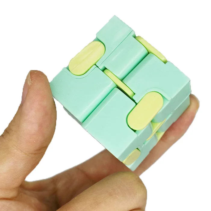 Wholesale Plastic Sensory Stress Relief Decompression Finger Infinity Cube Fidget Toy