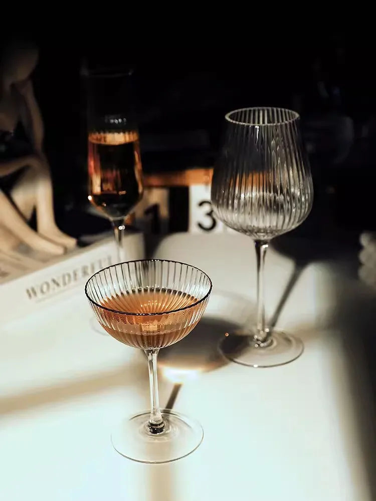 Mixing Drinking Wine Dessert Cup Round Martini Tower Glasses Ribbed Champagne Coupe Glass