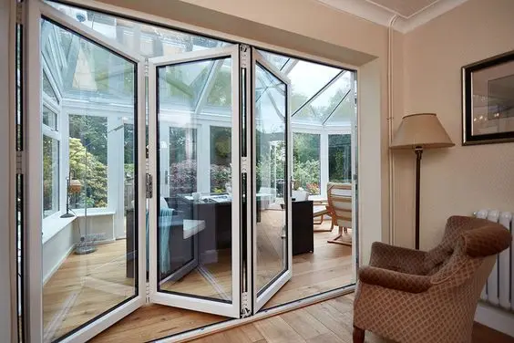 Modern Folding and Bifold Doors with Glass Thermal Insulation and Waterproof Features