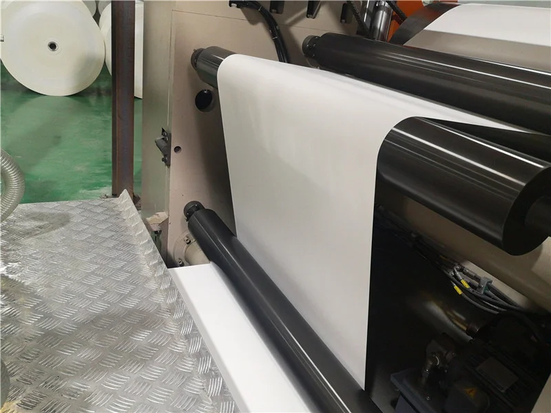 China manufacturer white per ton raw jumbo roll virgin pe coated recycled wrapping paper roll