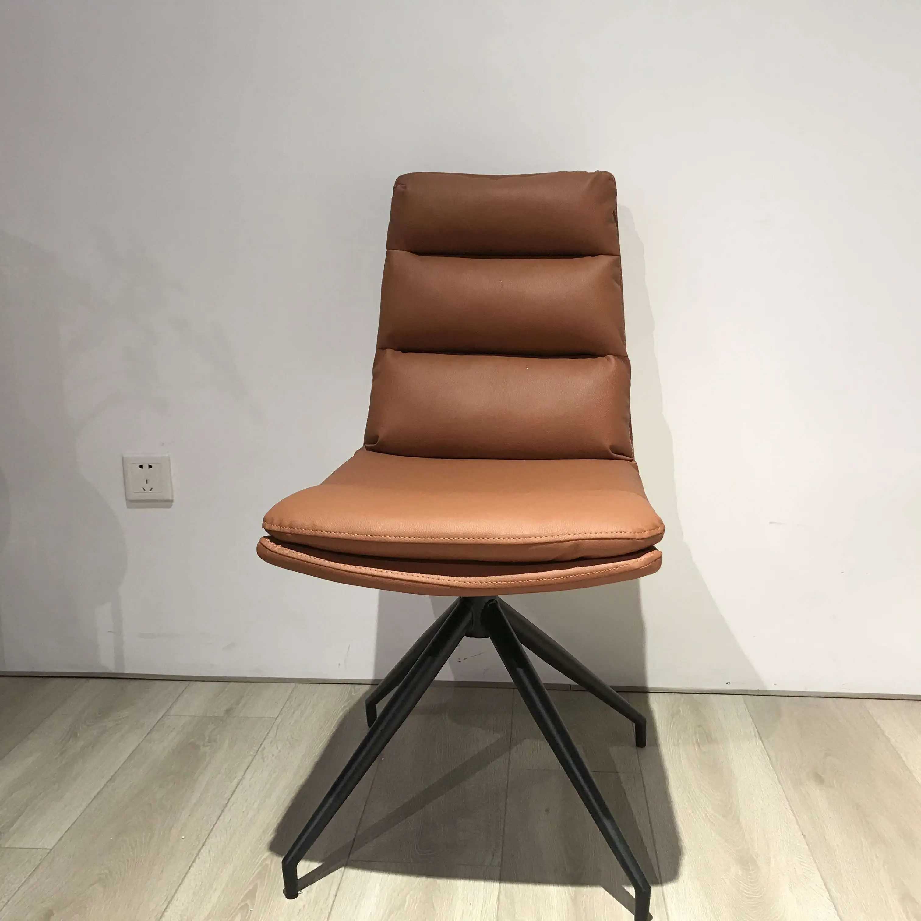 Morden minimalist office chair leather cover revolving dining chair for dining room revolving chair