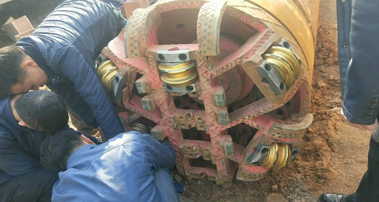 870mm trenchless underground Rock pipe jacking machine tunnel boring  machine for sale