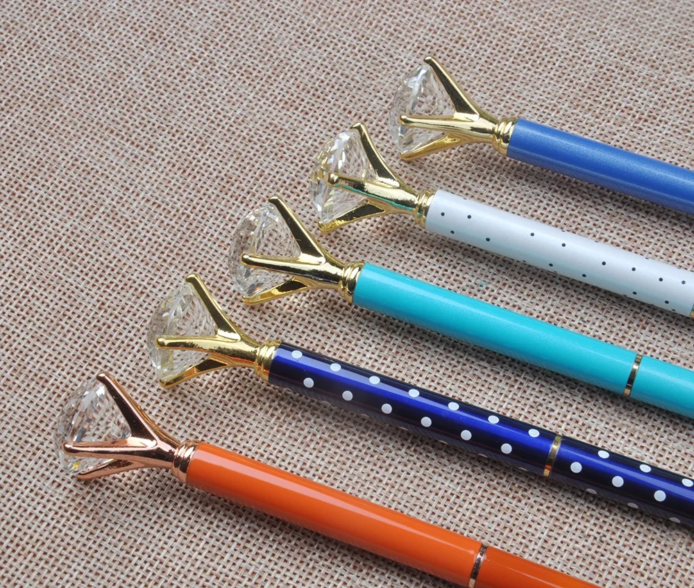 High quality golden crystal top attractive diamond gift metal ballpoint pen