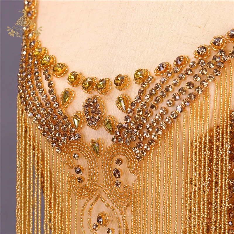 Аппликация для облегающего платья с кристаллами и золотыми камнями для невесты