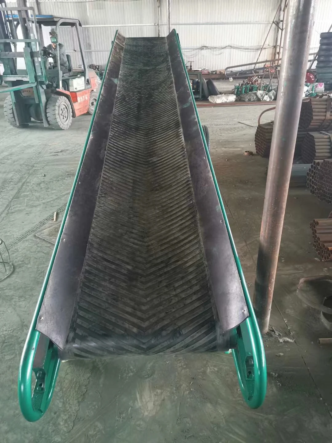Rubber flat conveyor belt gravel cement plant stone coal mine