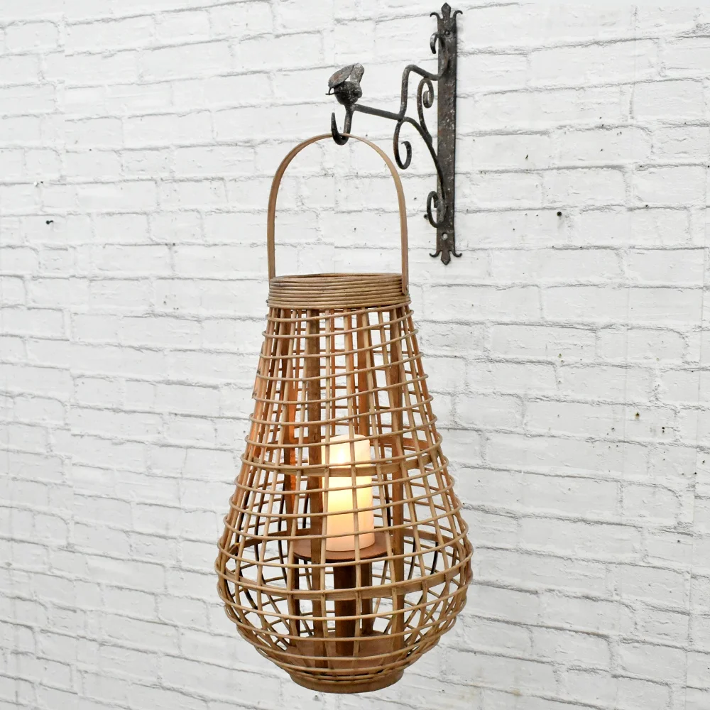 Hot Selling Home Deco Craft Natural Vintage Rustic Large Decorative Handmade Rattan Weaving Storm Lantern Bamboo Candle Lantern