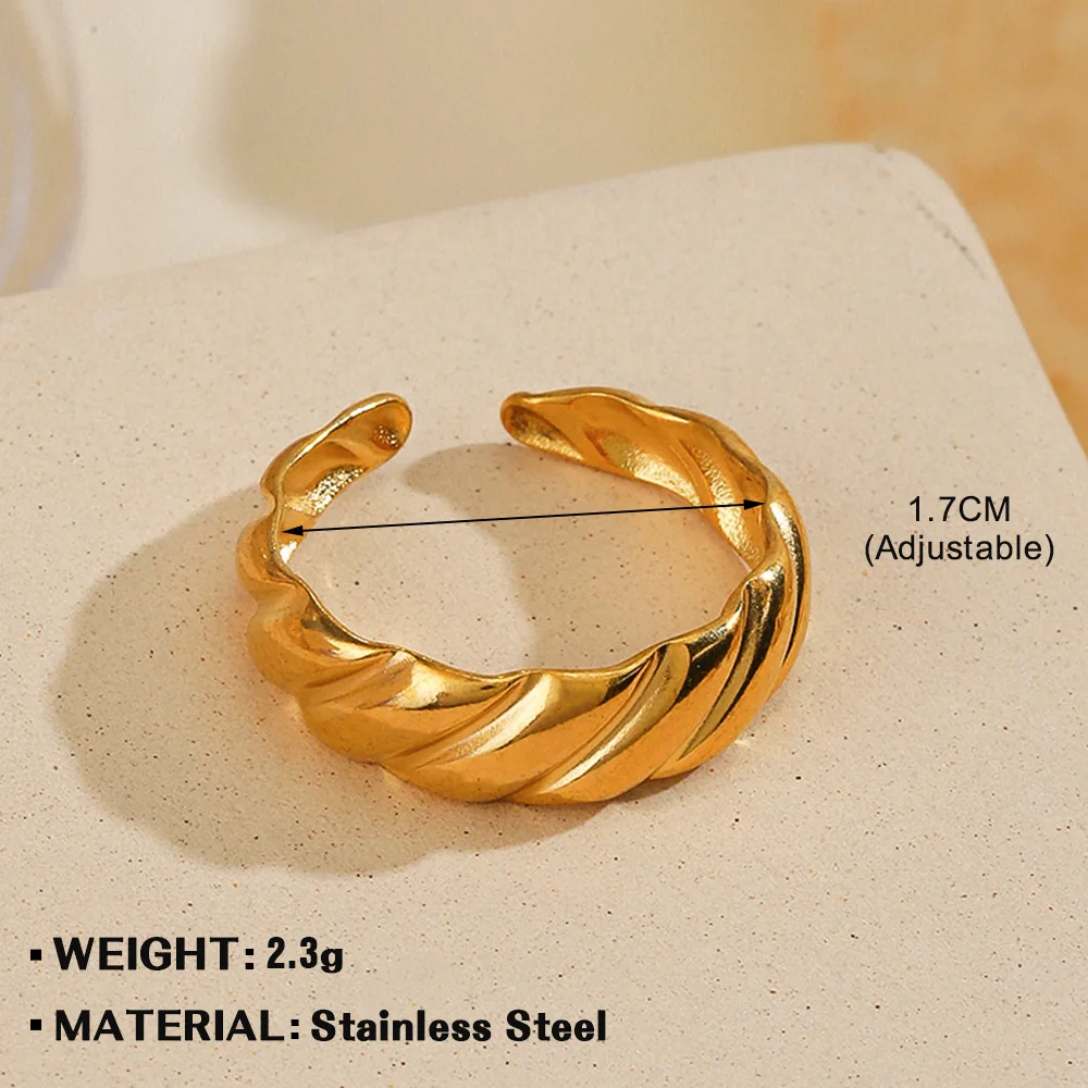 Fashion Temperament Stainless Steel Love Ring Female French Retro Popular Geometric Open Heart Titanium Steel Ring