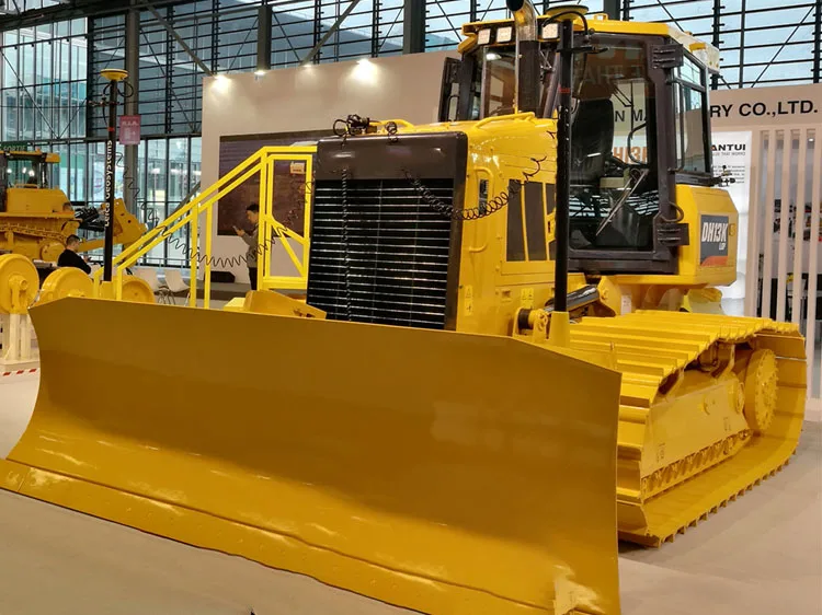 China Brand 240hp Bulldozer Crawler Bulldozer DH24 with Good Performance for sale