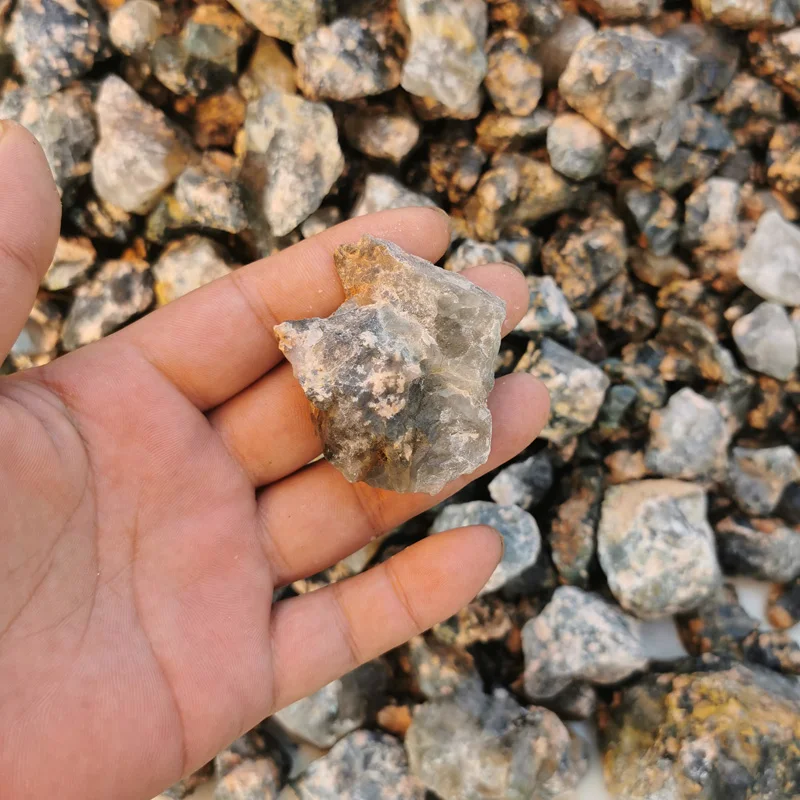 wholesale Beautiful Rough Natural Ghost Quartz Crystal Rough Stone Green Phantom Crystal Matt Surface