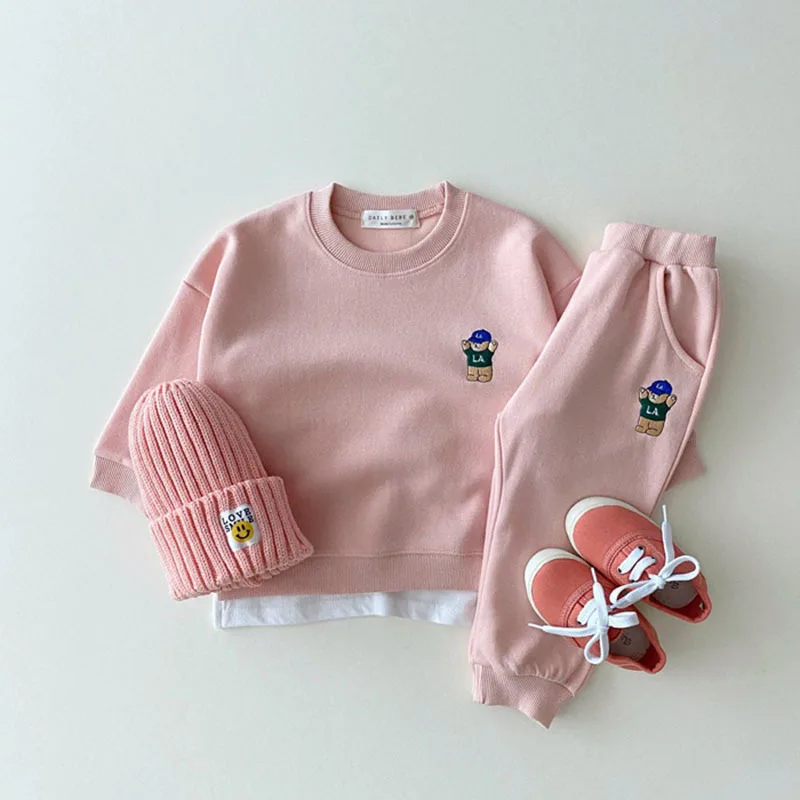 Wholesale Boys And Girls Clothing Sets Long Sleeve Sports Outdoor Wear Tracksuits Boys And Girls Bear Embroidery Kids T