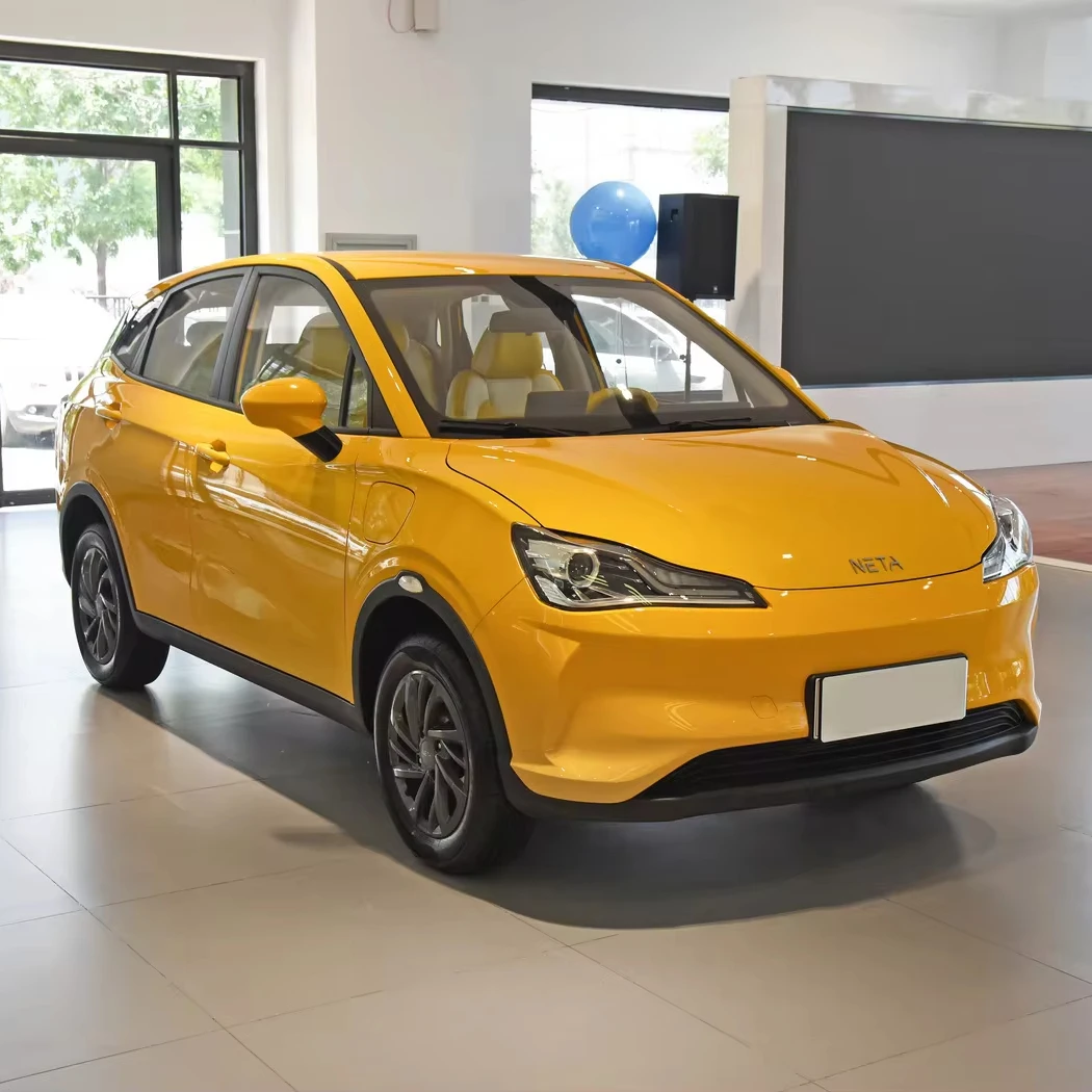 2024 Chinese supplier Neta electric cars used vehicles Factory price 5 door 5 seat SUV Neta V cheap electric cars for adult