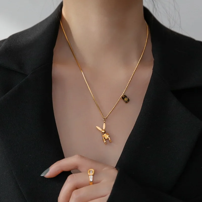 New Trendy Stainless Steel Sweater Chain Necklace Personality Mechanical Rabbit Necklace Gold Silver Hiphop Pendant Necklace