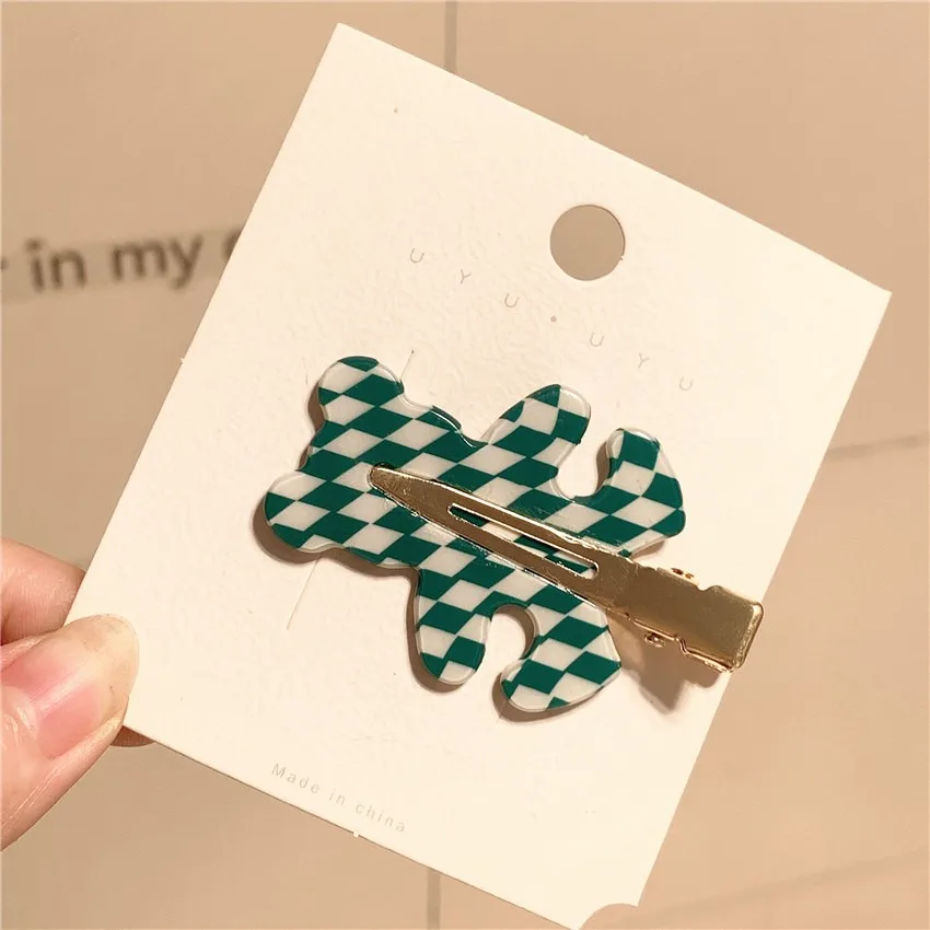 Women Fashion Acetic Acid Hair Clips Hair Accessories Cute Bear Checkered Girls Hair Clip Claw