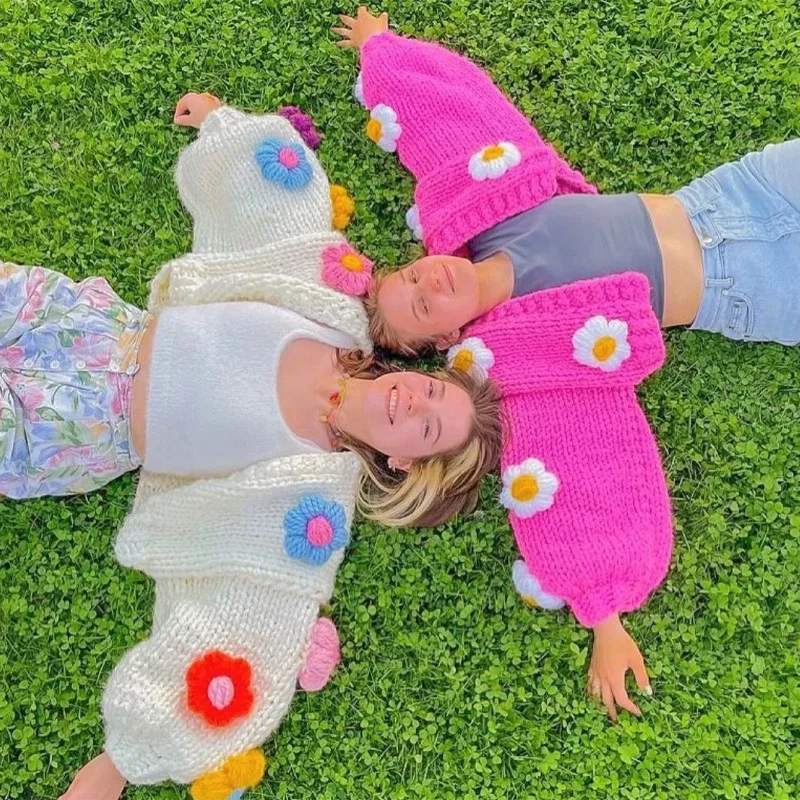 Wholesale  Hand Knitted Cardigan Womens Winter Handmade Flower Chunky Sweater Coat Women Lantern Sleeve Sweater Cardigan