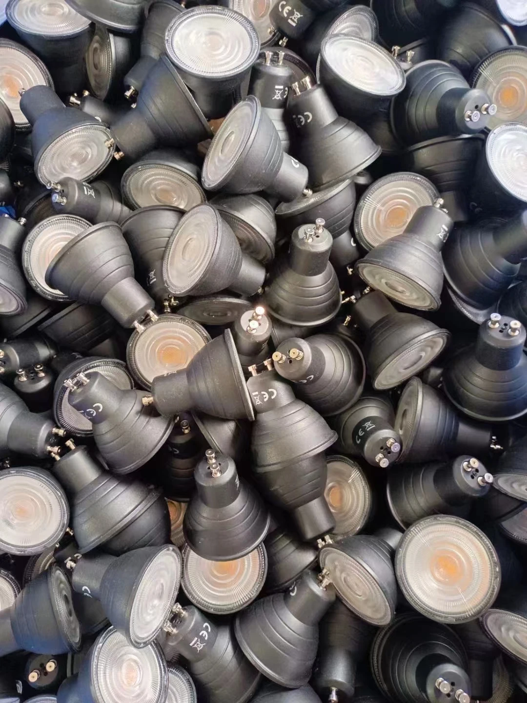 china factory cheap price high quality  led lamp Led spotlight bulb dimmable MR16 GU5.3 GU10 3W 5W 7W 2700k 6500k AC85-260V.