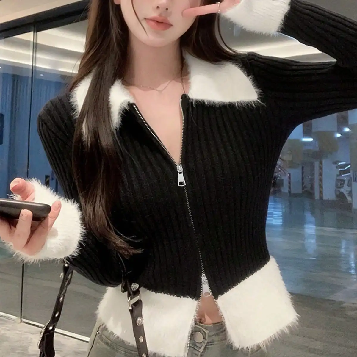 Fur Colar Cardigan Sweater Women Faux Fur Y2K Crop Tops Elegant Fashion Two-Way Zipper Knitted Coat Korean
