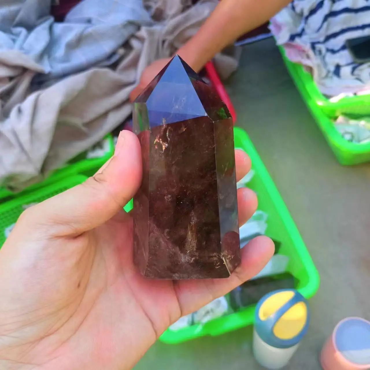 Wholesale Crystal Towers Smoky Cheap Price Dark Big Size Hexagon Wands Prism Engraved Miner Crafting Crystal Quartz Tower Points