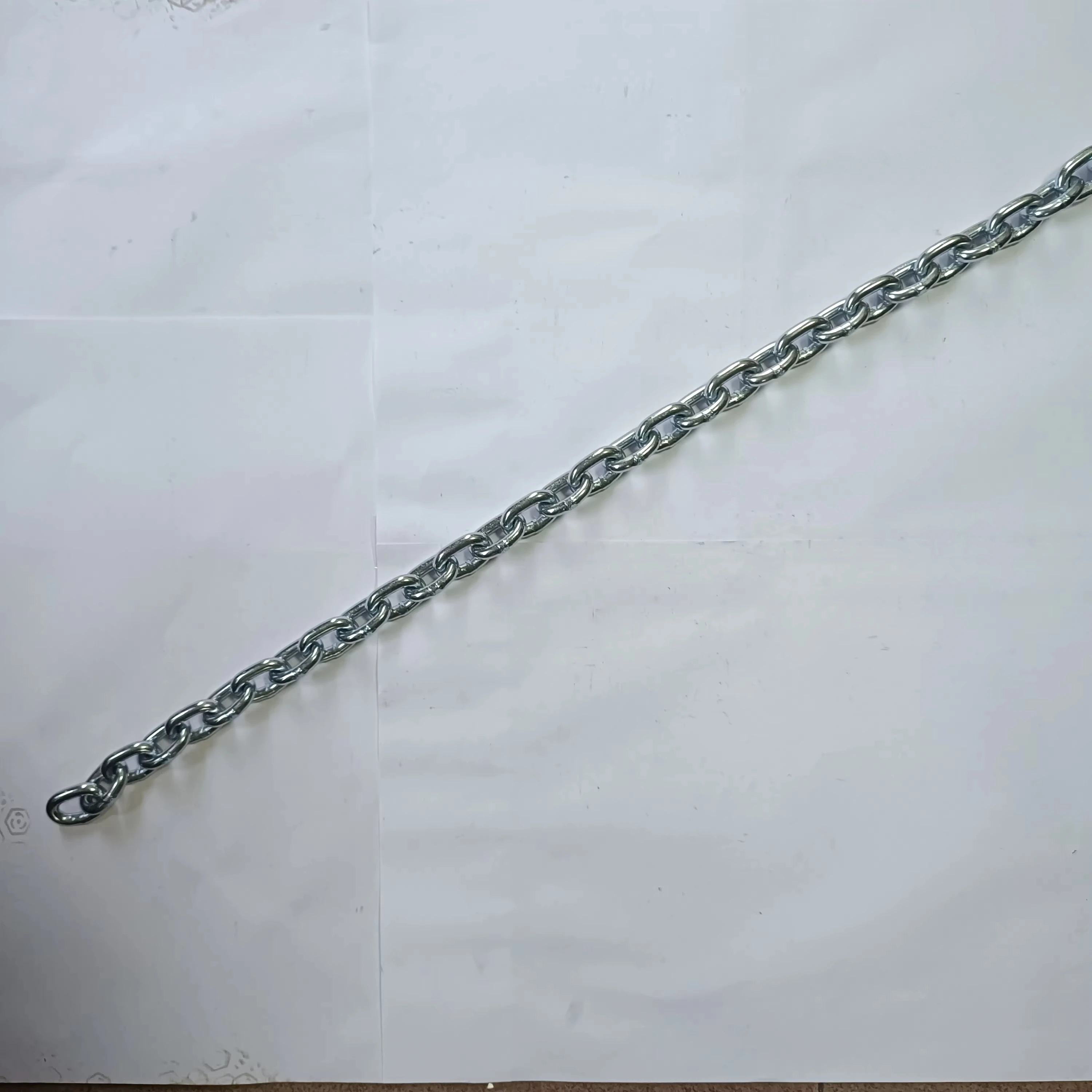 High Quality Zinc Galvanized Short Link Steel Chain Custom Size Made from Alloy and Carbon Steel Ordinary Short Link Chain