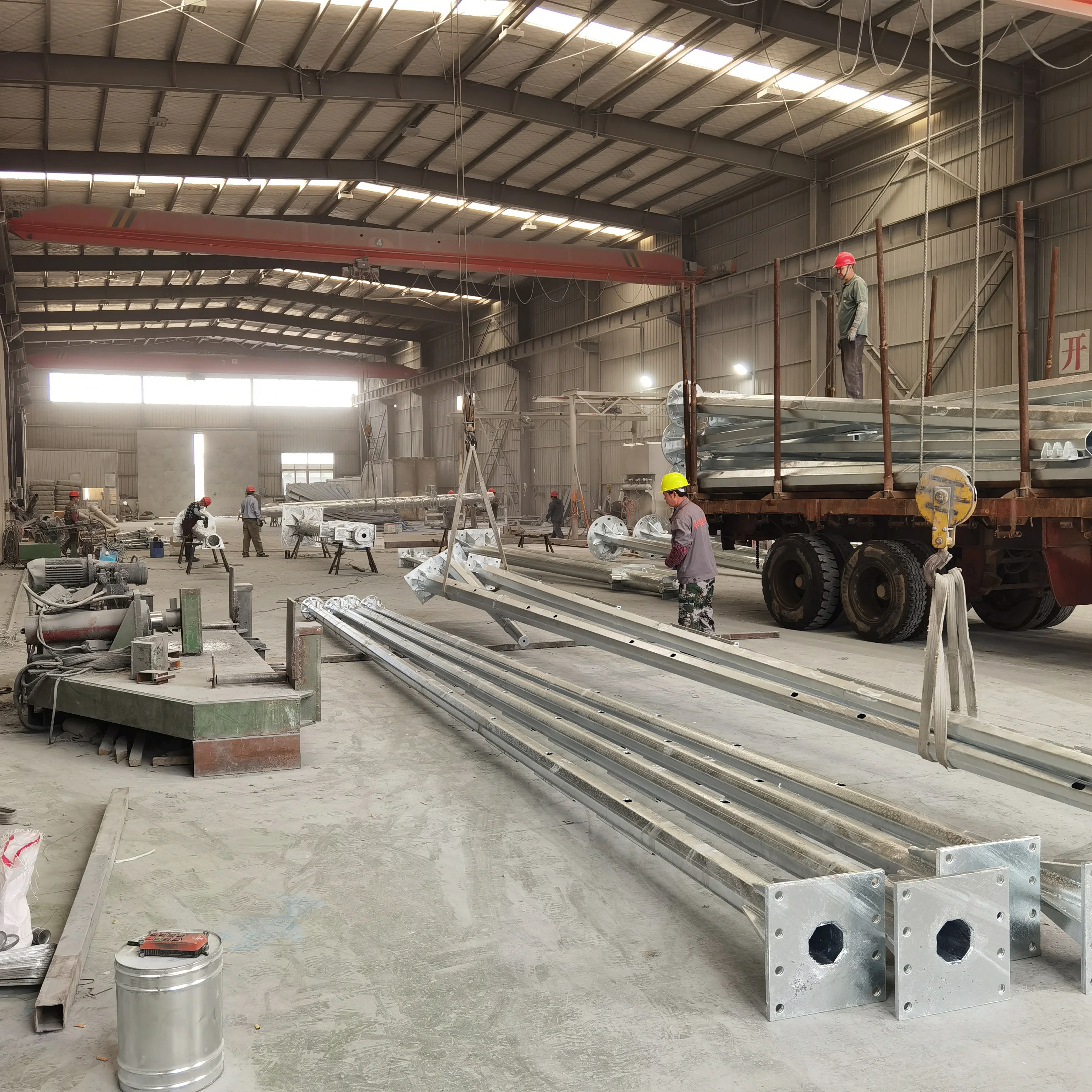 Hot Dip Galvanized Street Light Pole Outdoor Traffic Poles 3meter 5meter 6meter 8meter 10meter City Road Lamp Pole