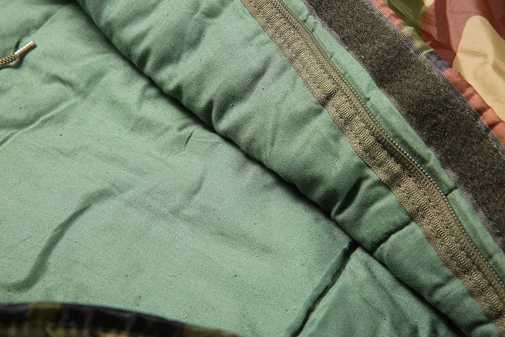 Custom Winter Waterproof 3-Season Camping Sleeping Bag Adult Comfort Lightweight Portable Outdoor Tactic Sleep Bags