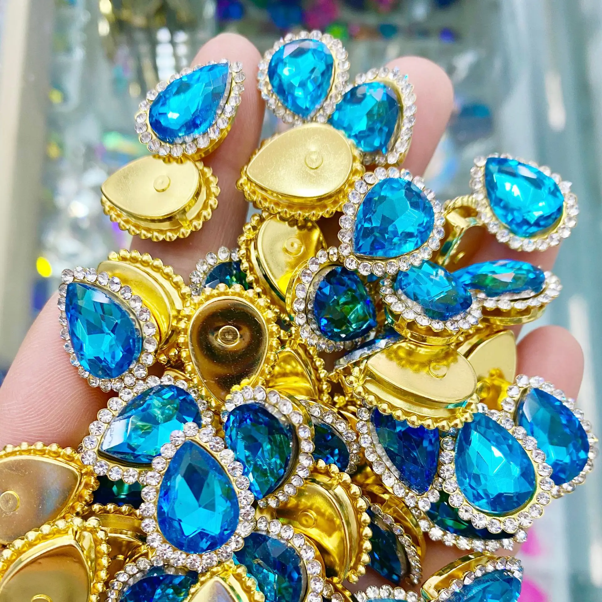 JC Crystal Wholesale Sew on Flat Back Crystal Fancy Stone Metal Claw Glass Stone Cup Garment Crystal Stones