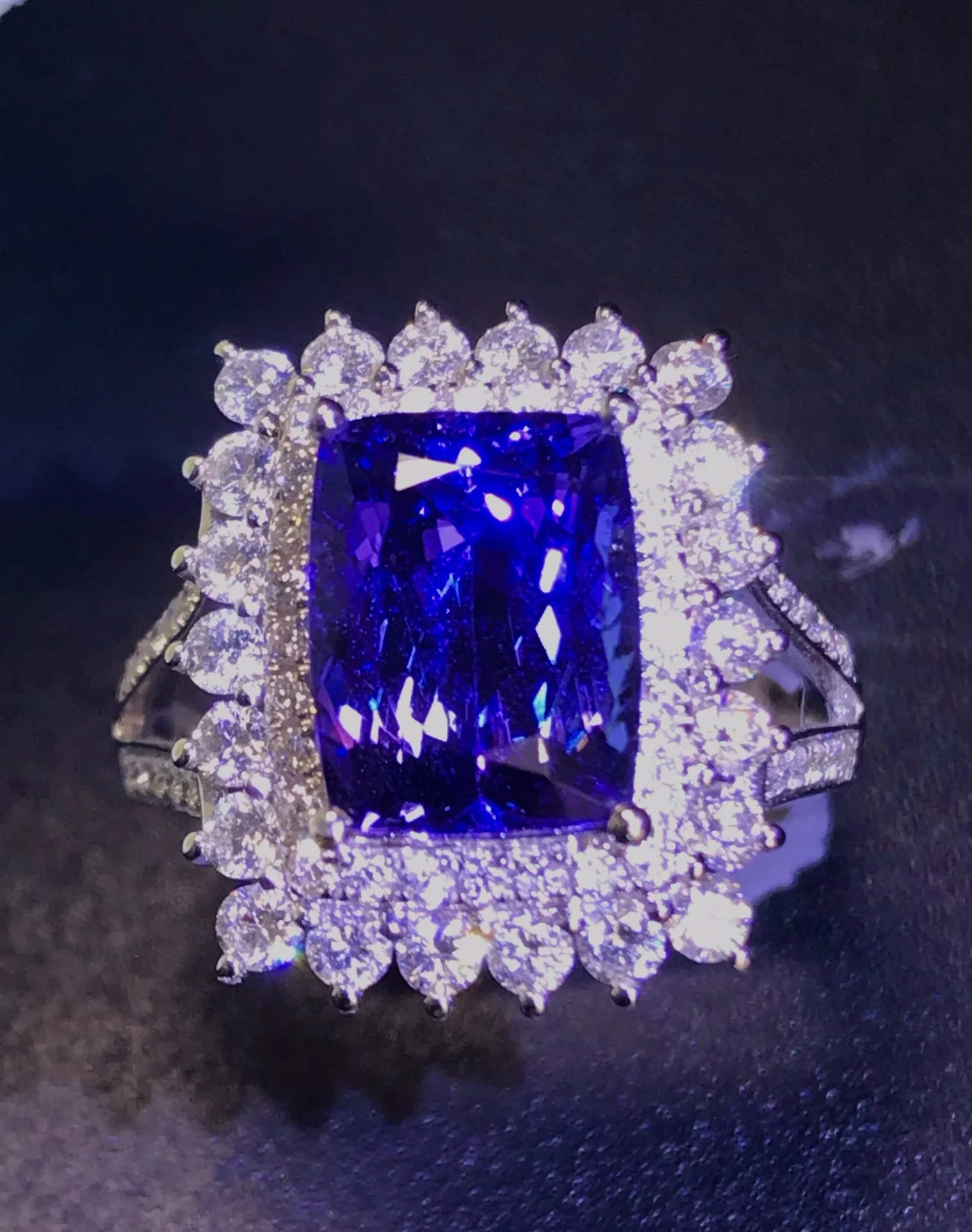 Natural Emerald Cut Blue Sapphire Wedding Engagement Diamond Mossanite Ring With GRA Certificate