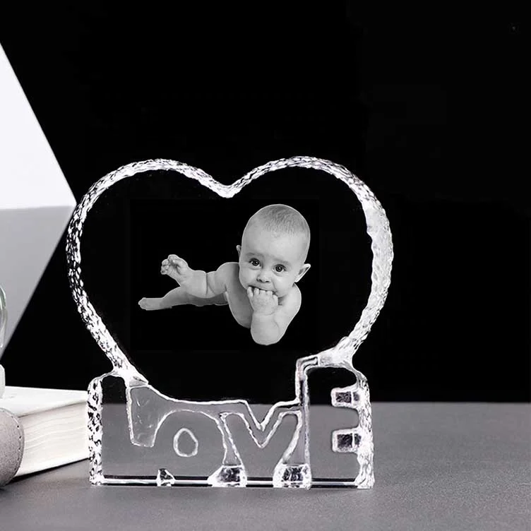 High quality custom 3D laser engraving baby hand and foot heart shape crystal glass photo frame