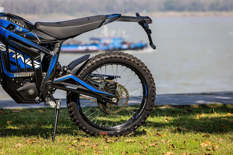 8000 Вт Talaria Sting R MX4 60 В 45AH Электрический мотоцикл Fastace с сцеплением dirt ebike для охоты