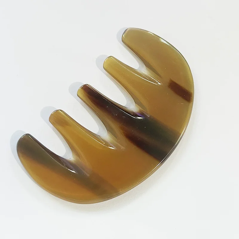 Chinese Traditional Trigger Point Therapy Guasha Scraping Massage Comb Wide Tooth Hair Comb Horn Head Massage Scraping Comb
