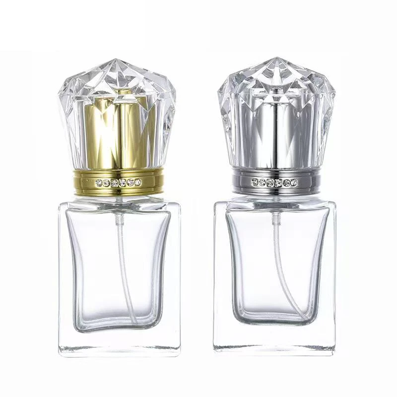 Luxury 30ML 50ML Clear Glass Spray Bottle Perfume Atomizer  With Light Gold Or Silver Mist Sprayer Head