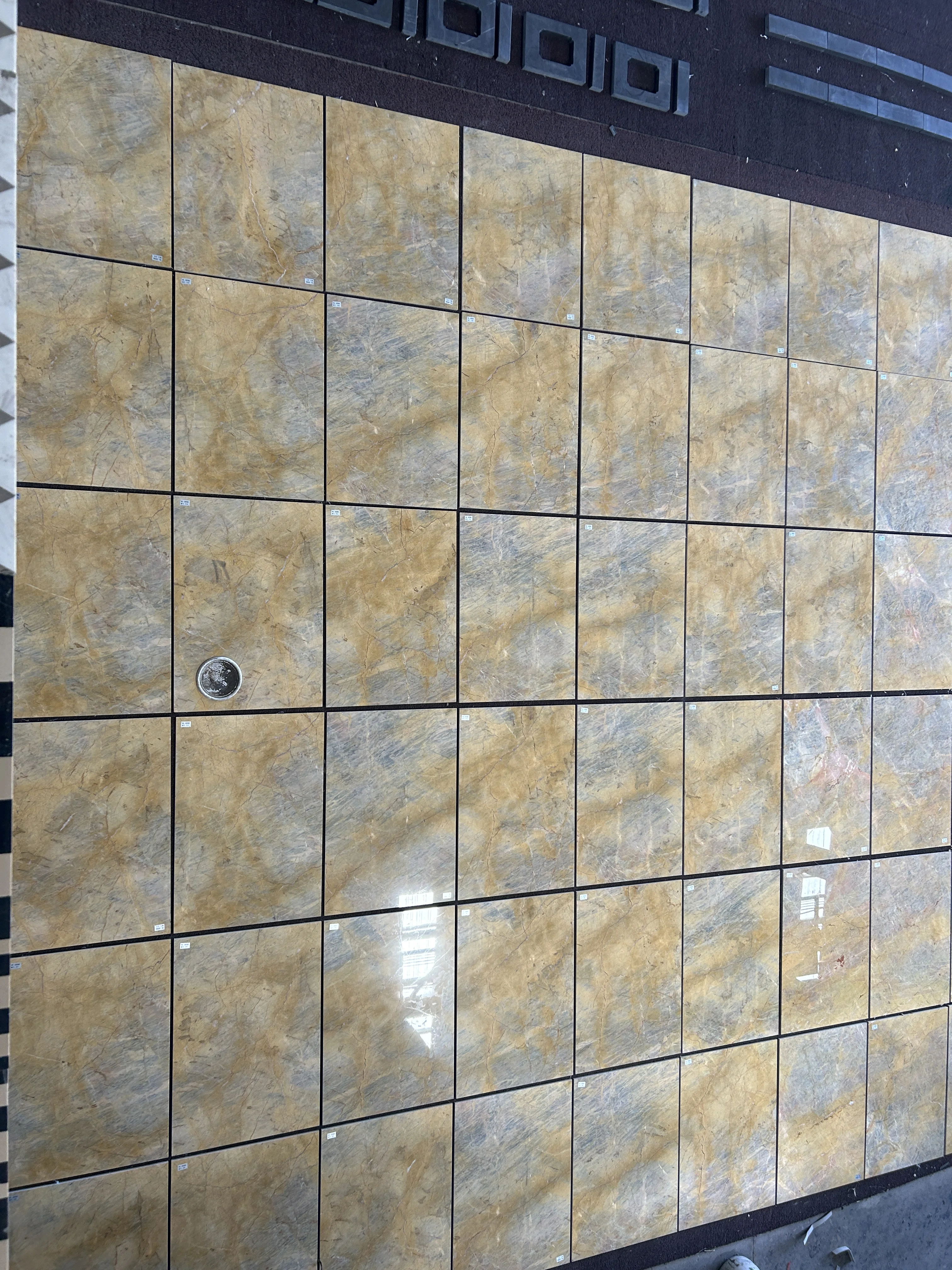 Golden Spider Marble Luxury flooring golden marble low price marble  slab floor and wall tiles