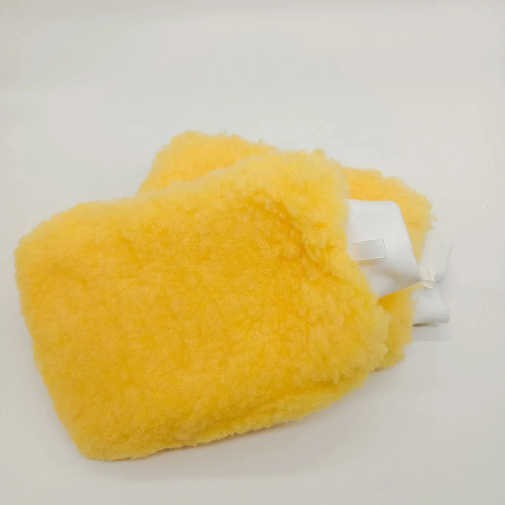 Very cheap artificial lamb hair foaming car cleaning seat mittens do not hurt the car durable cleaning Mittens