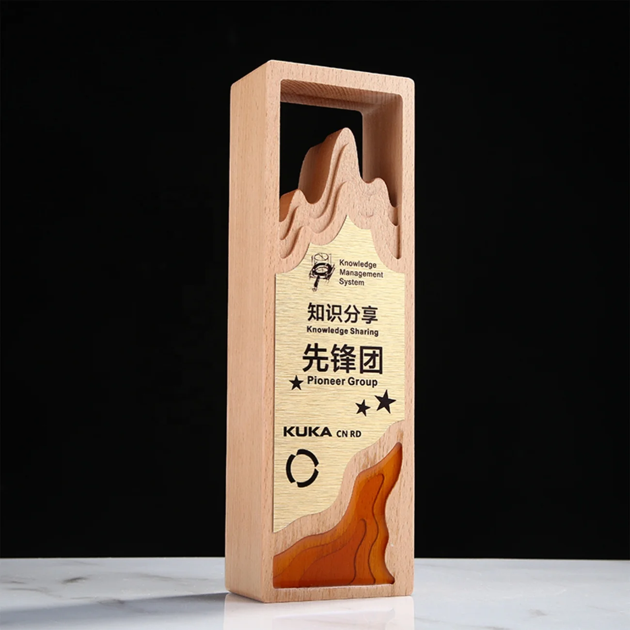 Newtguangzhouystal Glass Trophy Wcrystalved Animal Theme Laser Printed Award Plaque on Wood Bart New York Souvenir Europe Clear