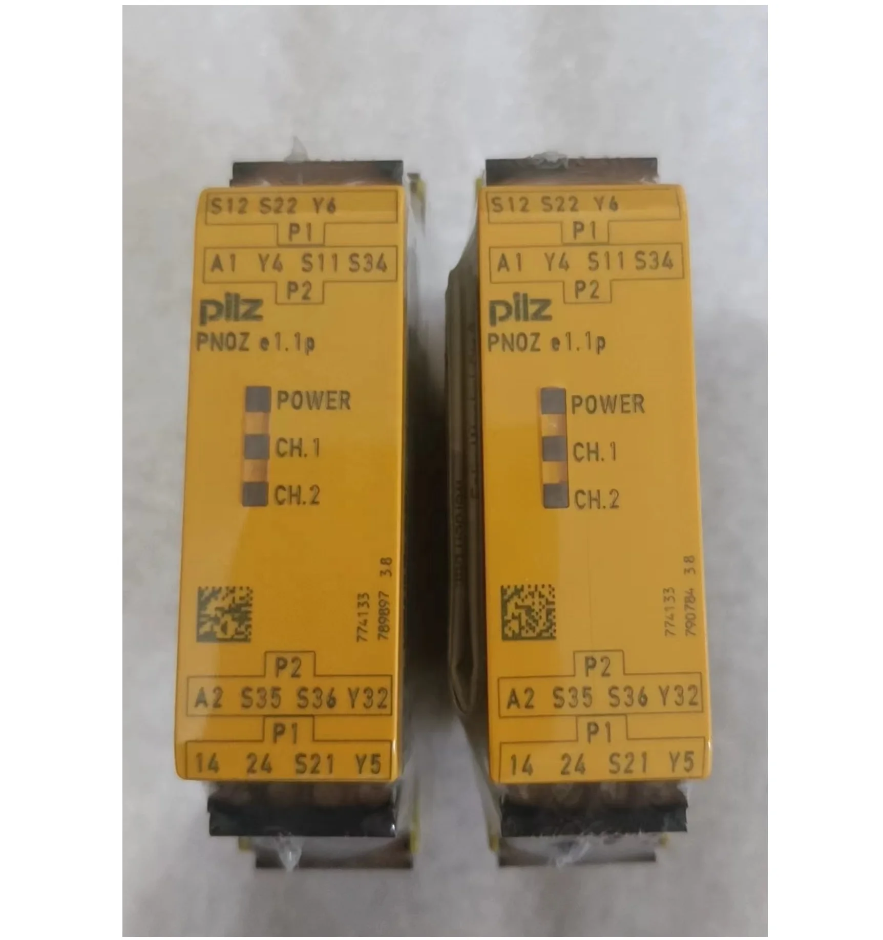 New original Pil z Safety relay PNOZ S7.2 751177 S9C 751109 S11C 751111 good price in stock