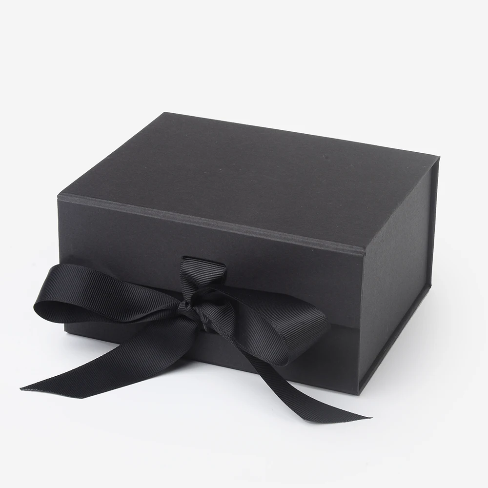 
Custom Logo Printed Black Cardboard Folding Magnetic Style Clothes Packaging Gift Box 