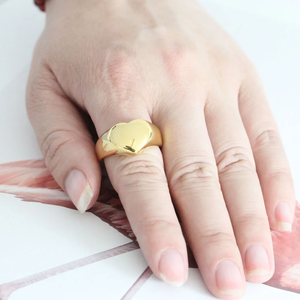 Stainless Steel Ring Heart Shaped Glossy Silver Black Gold Casting Basic Laser logo