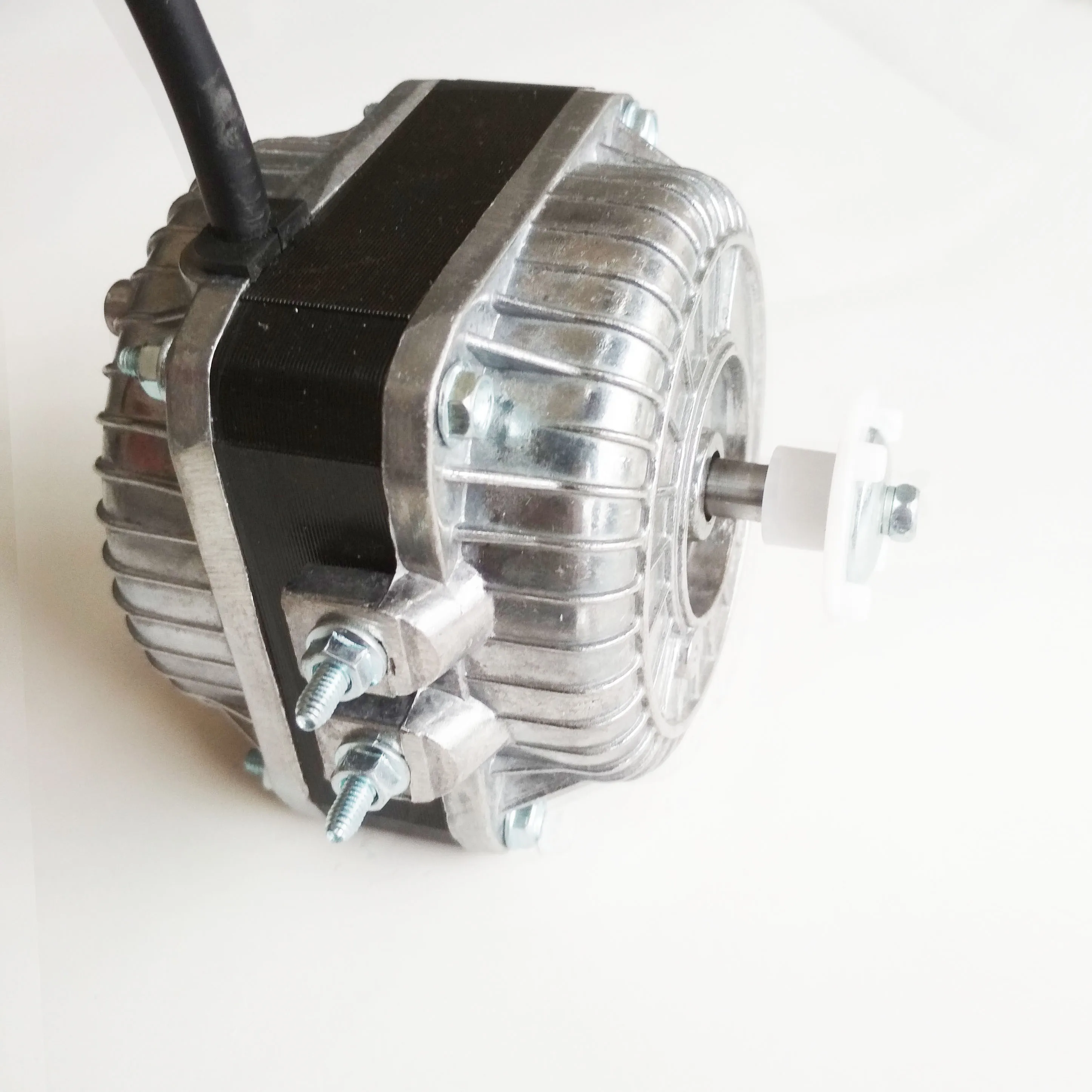 Best Quality Certificate Approved Copper 25W 50W Fan Motor With Blade For Freezer Condenser