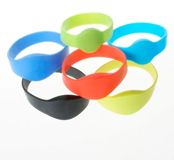 Programmable Waterproof Chip NFC RFID 125khz 13.56mhz UHF Silicone Wristband