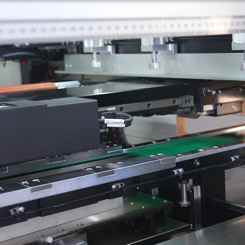 Умеренная цена YingXing СИД полностью автоматическая YX3070-T PCB паяльная паста трафарет печатная машина для сборки печатных плат SMT линии
