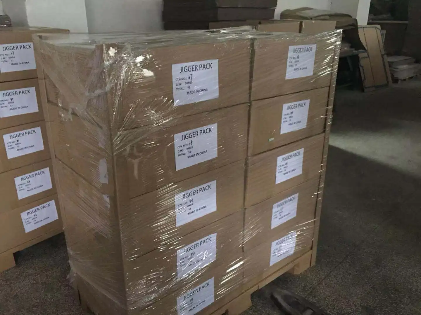  Напольный картон для рекламы в магазине напольный натуральную величину гофрированный