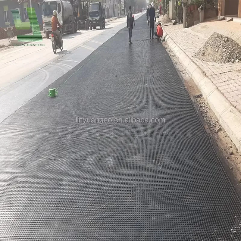 China factory price Manufacturer Wholesale Plastic Pet Bitumen Fiberglass Geogrid PVC Fiberglass Geogrid