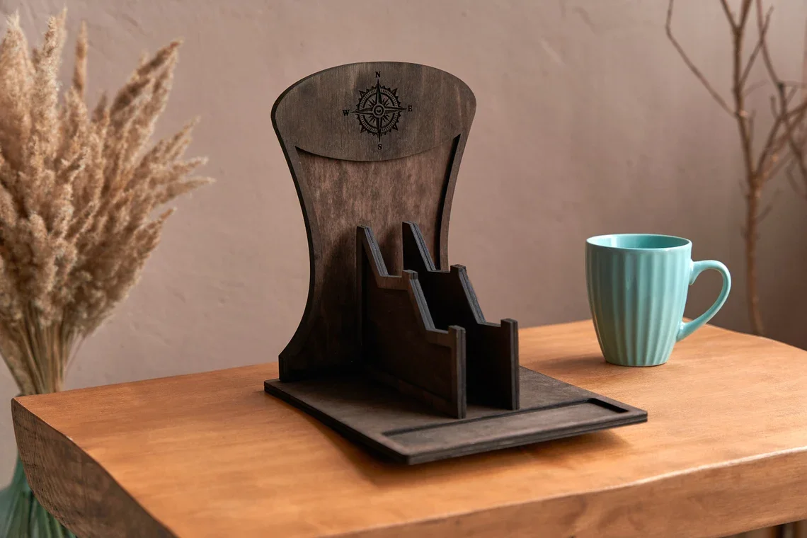 Hot Sales Wood Headset Holder Desktop Decoration Pc Gaming Controller Controller and Headset Stand