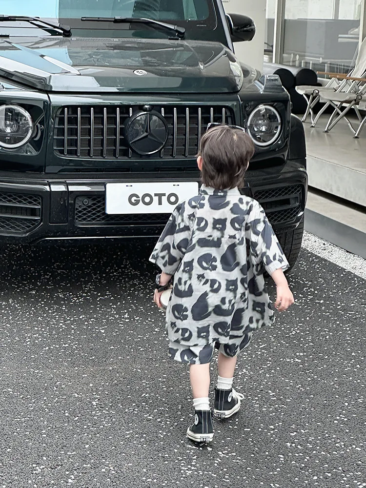 Fashion short sleeve teenage boys clothing sets new style printed boys clothing sets 8 year old to 12 hot sale kids 2 piece sets